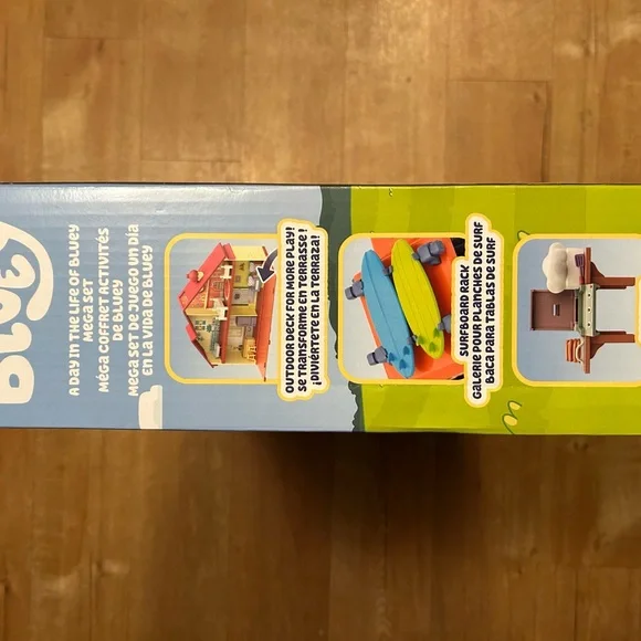 New Bluey Mega Set - Picture 3 of 5